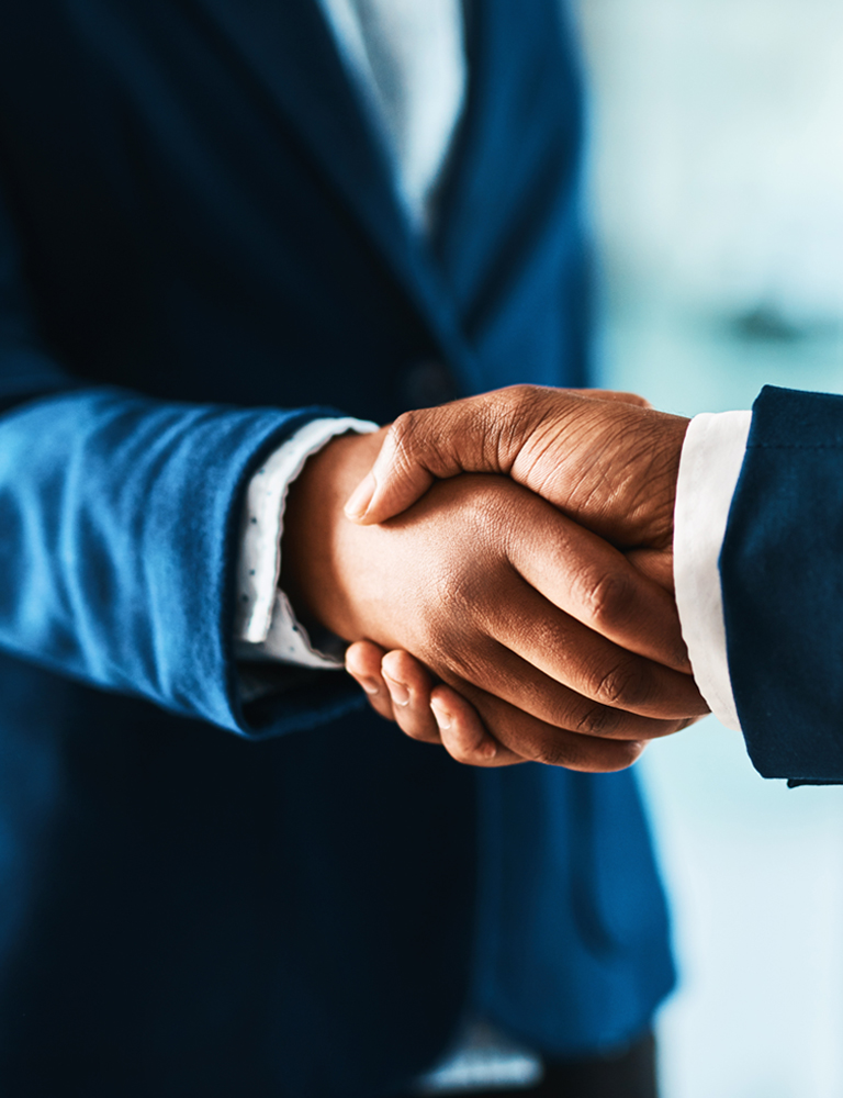 忙しい政治家のネット周りの政治活動を様々にサポート!